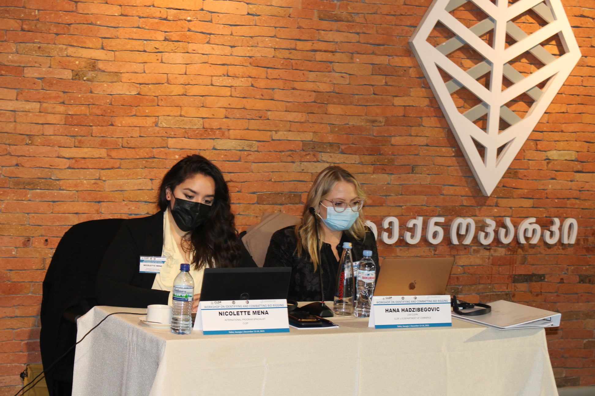 Nicolette Mena and Hana Hadzibegovic