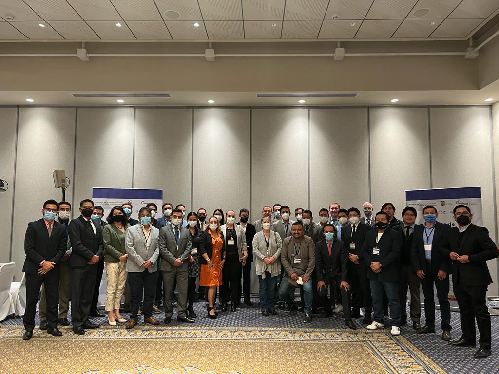 Group Photo from the Ecuador Connectivity Workshop