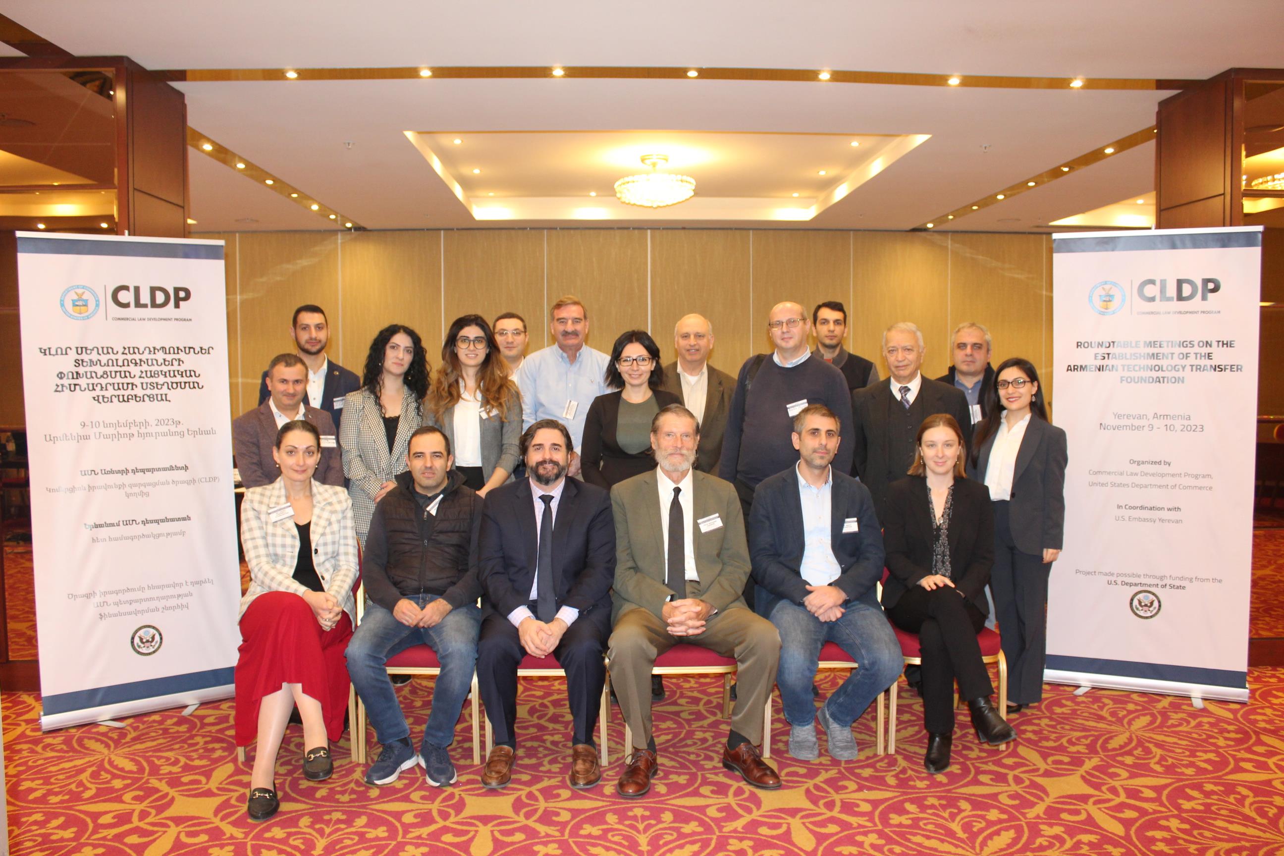 Group Picture Arm Nov23