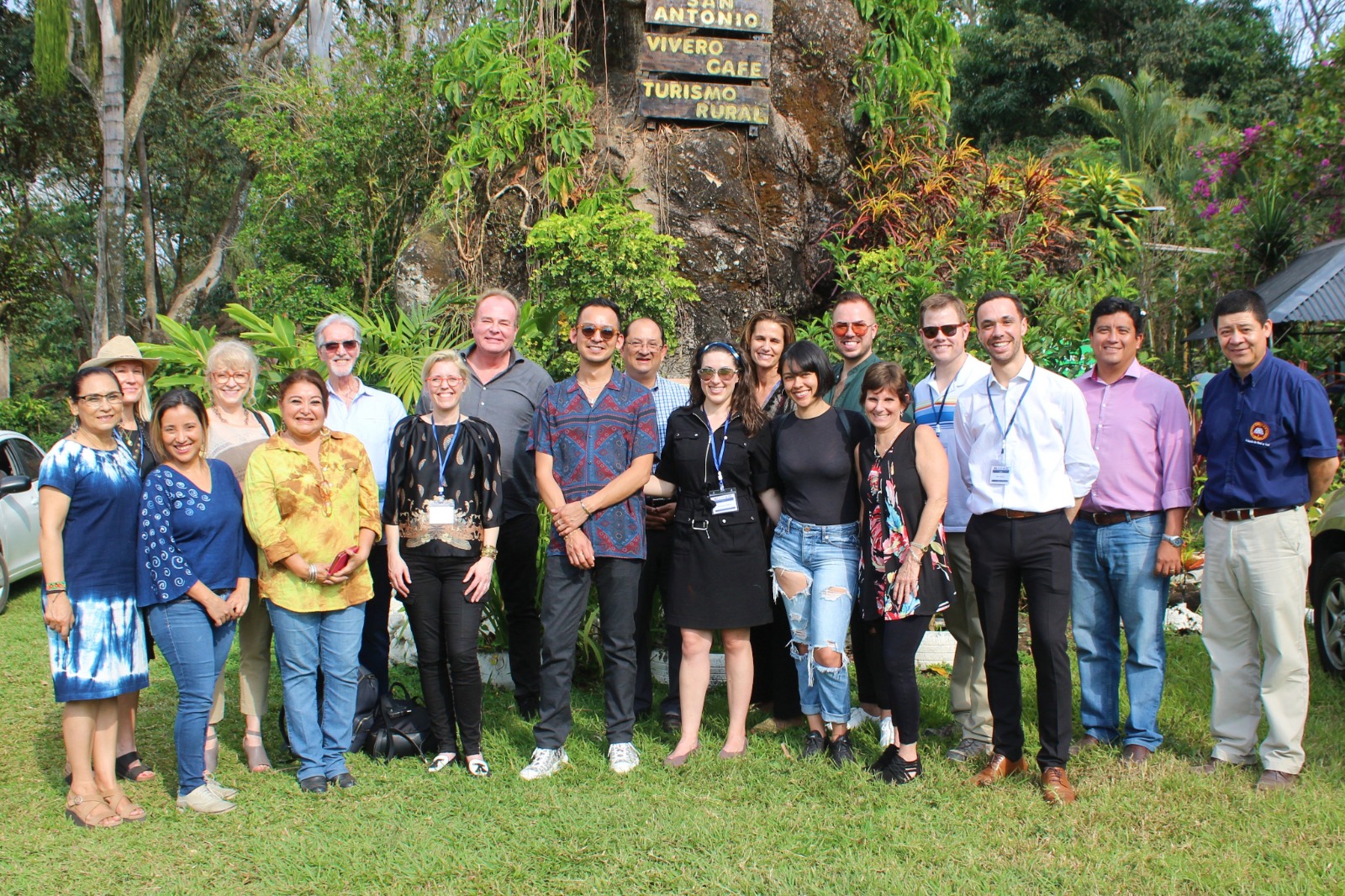 The U.S. delegation on a visit to Finca San Antonio to learn about traditional indigo dyeing methods.