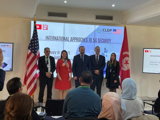 Tunis 1